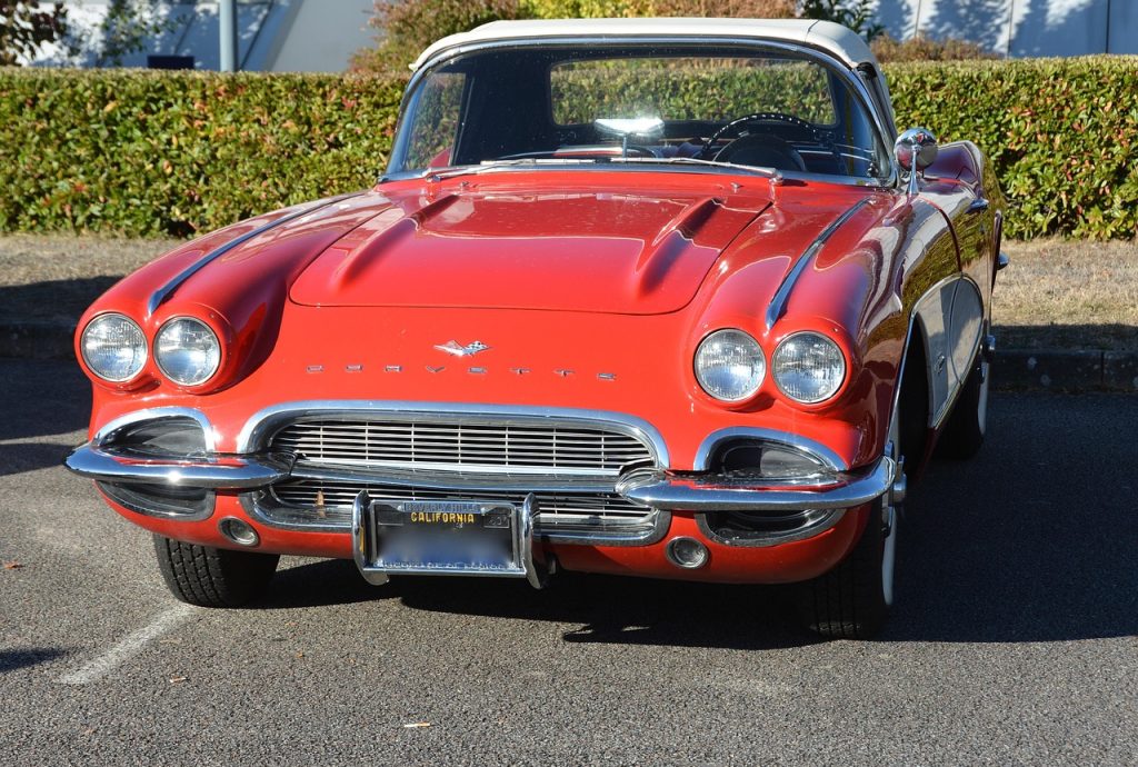 corvette-3772336_1280